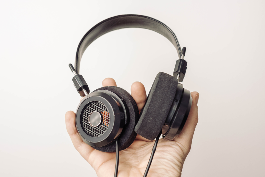 12 Podcasts Small Business Owners Should Download Before 2018
